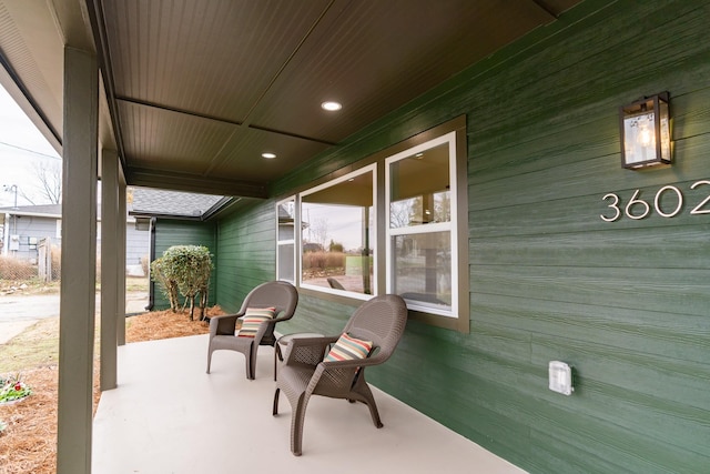 view of patio / terrace with a porch