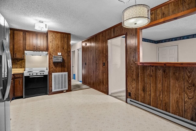 kitchen with stainless steel refrigerator with ice dispenser, a textured ceiling, light colored carpet, electric stove, and a baseboard radiator