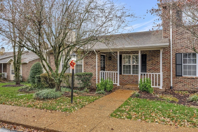 view of front of home with covered porch