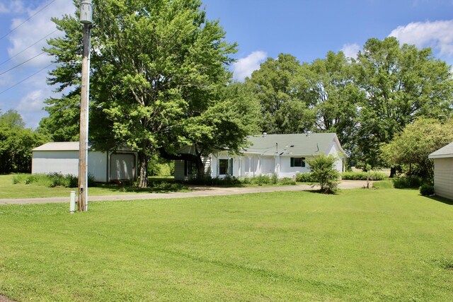 825 Golf Dr, Saulsbury, TN 38067 - photo 9