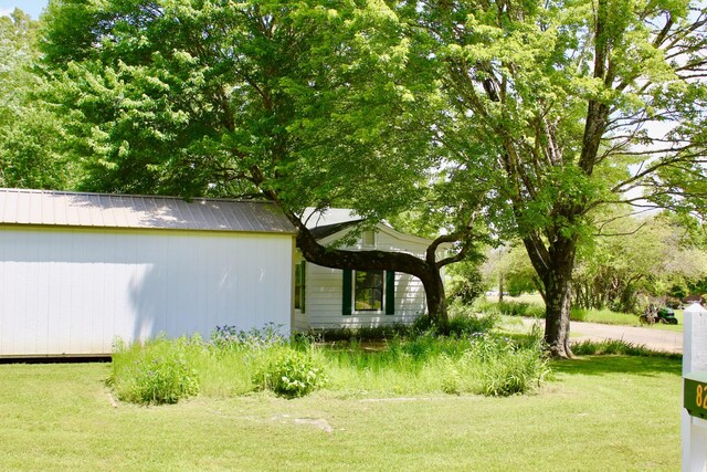 825 Golf Dr, Saulsbury, TN 38067 - photo 13