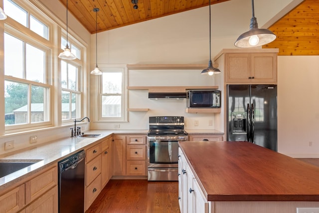 kitchen featuring sink, a center island, dark hardwood / wood-style floors, black appliances, and wood ceiling