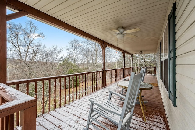 deck featuring ceiling fan