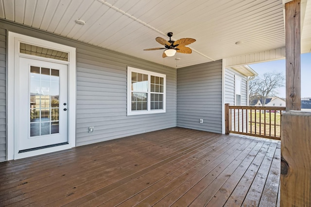 deck with ceiling fan