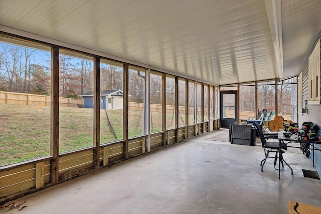 129 Dylark Dr, Waverly, TN 37185 - view of sunroom / solarium