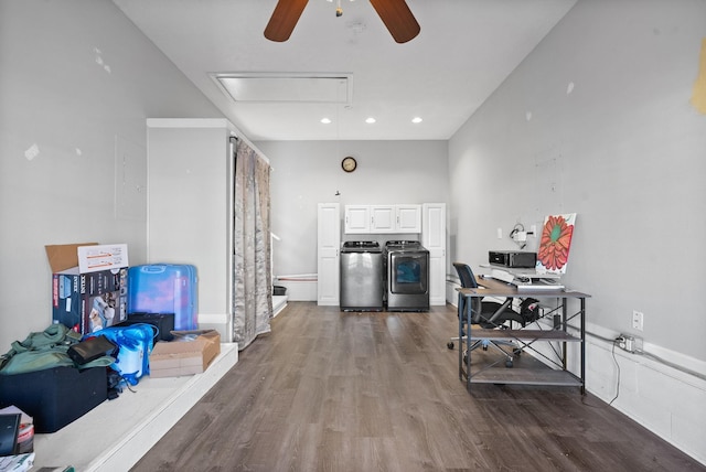 home office with washer and dryer, ceiling fan, and wood-type flooring