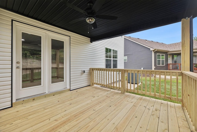 deck featuring ceiling fan