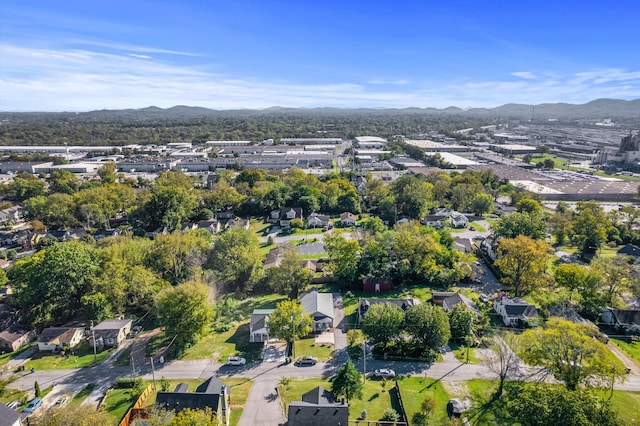 bird's eye view featuring a mountain view