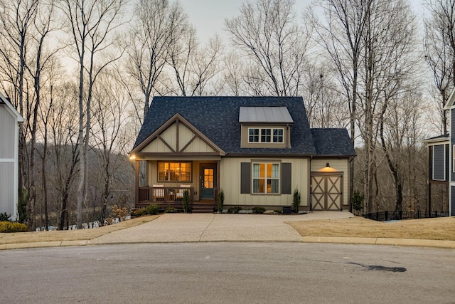 view of front of house featuring covered porch