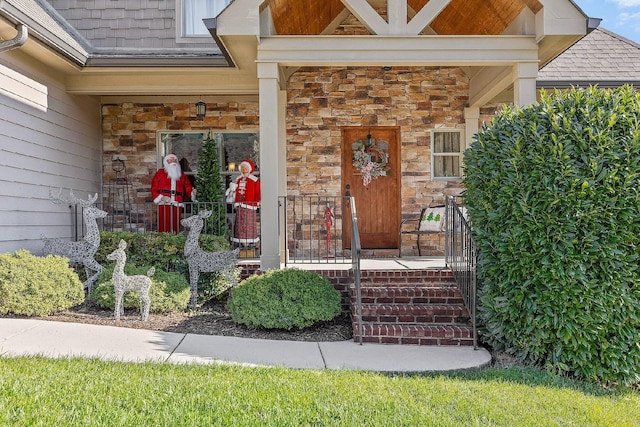 view of property entrance