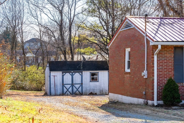 view of outbuilding