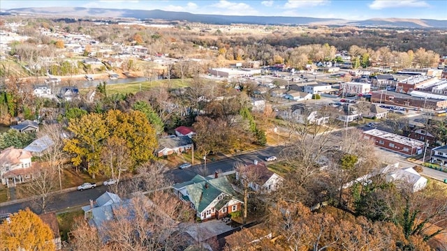 bird's eye view with a mountain view