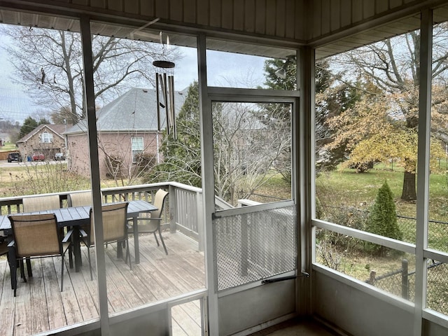 view of unfurnished sunroom