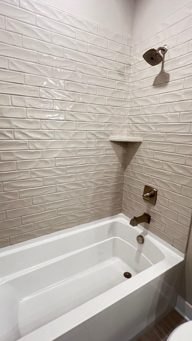 1510 Frye Rd, Columbia, TN 38401 - bathroom featuring shower / bathtub combination