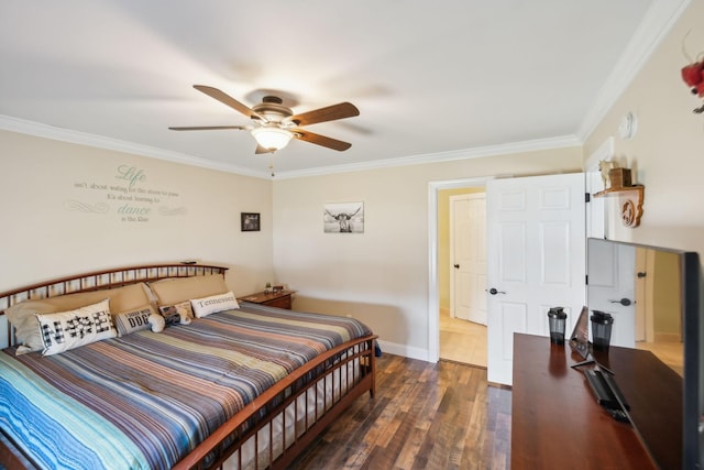 bedroom featuring ceiling fan, dark hardwood / wood-style flooring, and ornamental molding