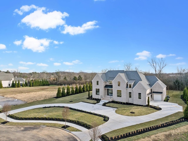 view of front of property with a front lawn