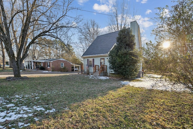 exterior space with a yard