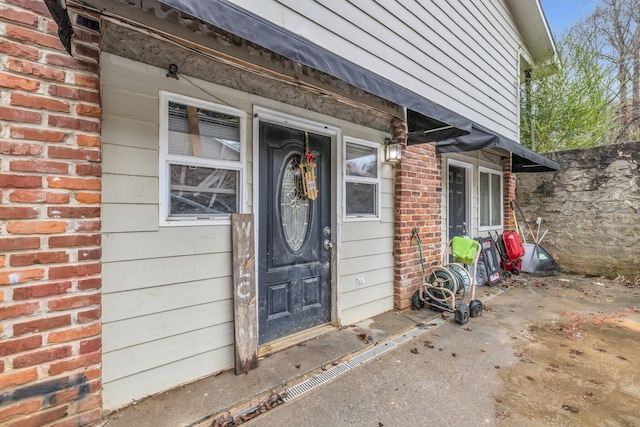 view of entrance to property