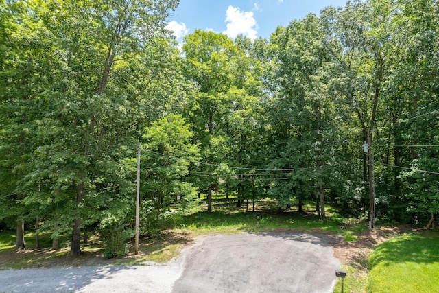 1050 Barnes Cir, Kingston Springs, TN 37082