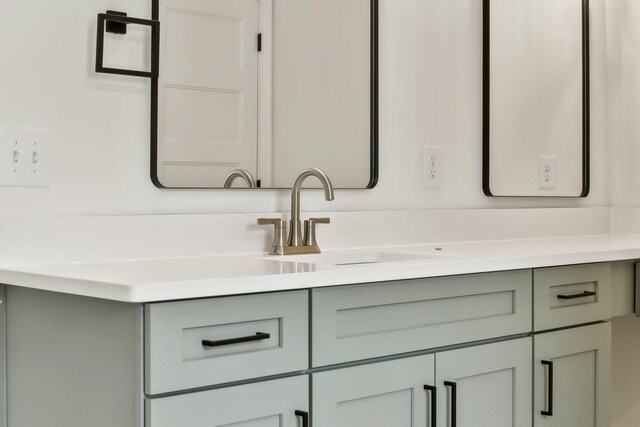 1049 Gholson Rd, Clarksville, TN 37043 - bathroom featuring vanity