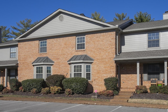 view of front of house