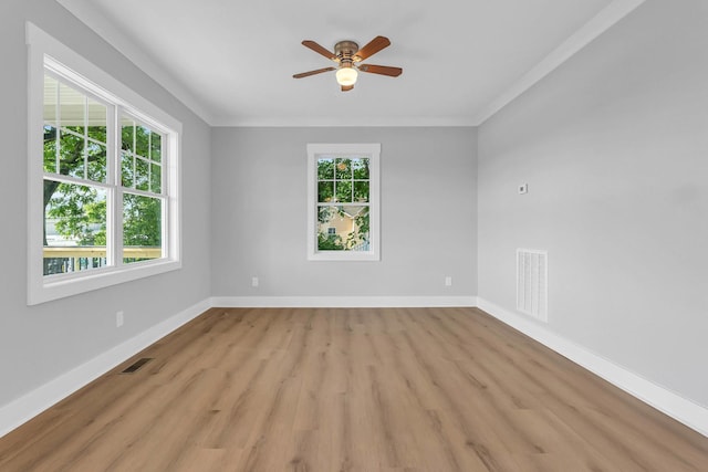 4217 Oakland Ave Lot 194, Chattanooga, TN 37410 - empty room with light wood-style floors, baseboards, ceiling fan, and visible vents
