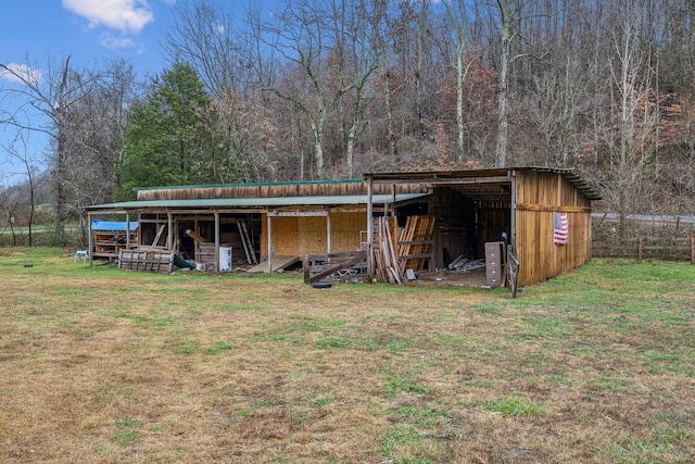 view of outbuilding