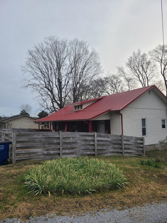 view of property exterior