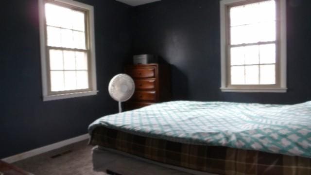 146 Garden Dr, Lafayette, TN 37083 - bedroom featuring baseboards and carpet floors