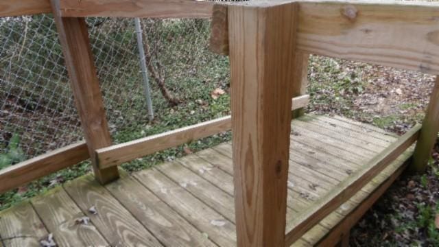 146 Garden Dr, Lafayette, TN 37083 - view of wooden deck