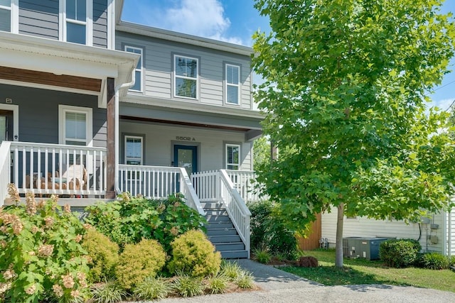 view of front of house with a porch