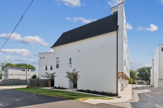 view of property exterior