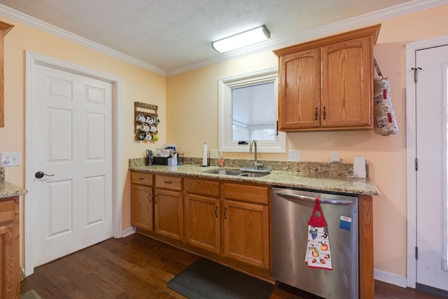 kitchen featuring sink, stainless steel dishwasher, ornamental molding, a textured ceiling, and dark hardwood / wood-style flooring