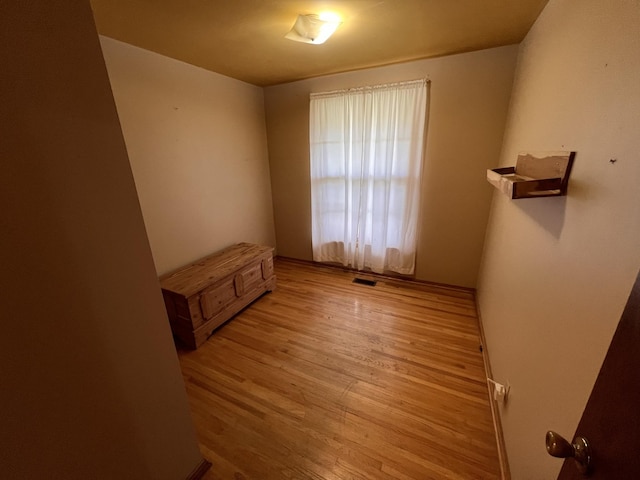 empty room featuring light hardwood / wood-style floors