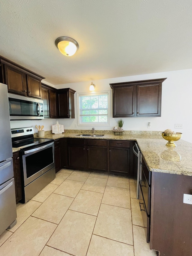 3573 Aurora Dr, Clarksville, TN 37040 - photo 3