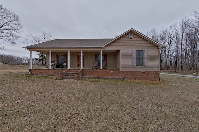 view of front facade with covered porch