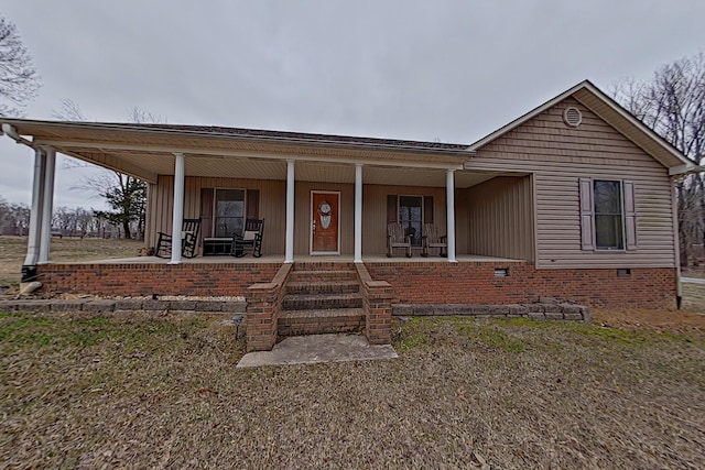 view of front facade with a porch