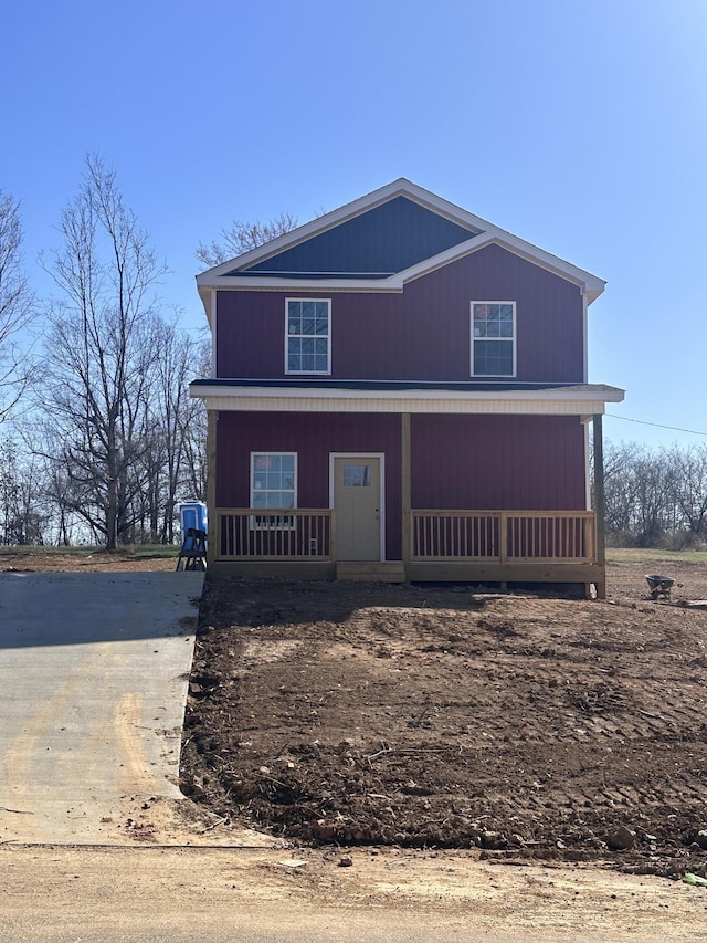 view of front of home with covered porch