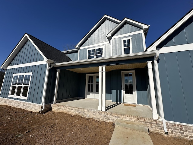 view of front facade featuring a porch