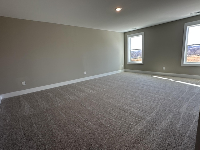 empty room featuring carpet