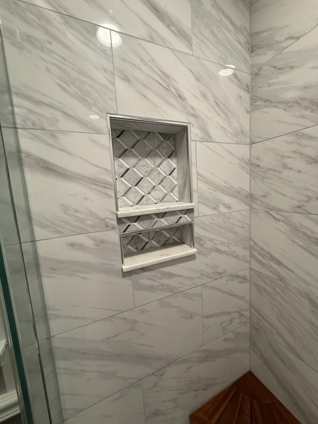 room details with tiled shower