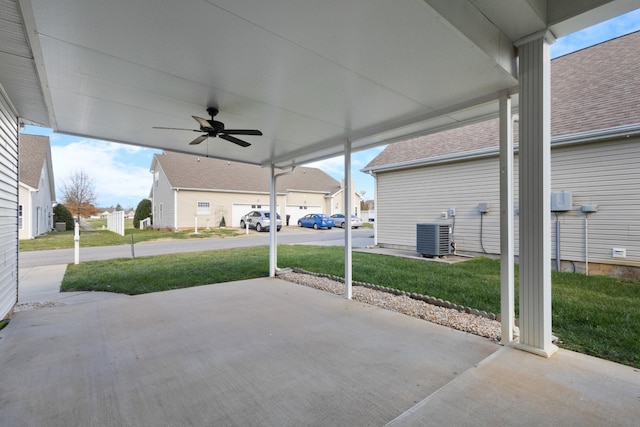 view of patio featuring ceiling fan and cooling unit