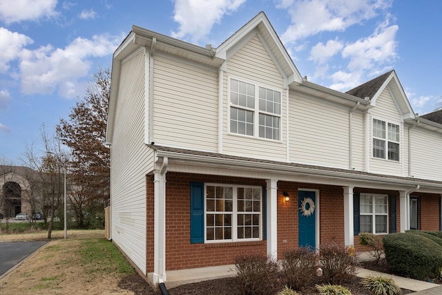 view of townhome / multi-family property