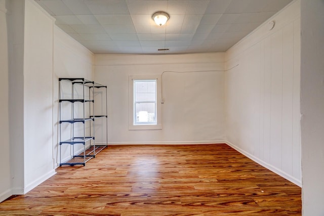 empty room featuring light hardwood / wood-style flooring