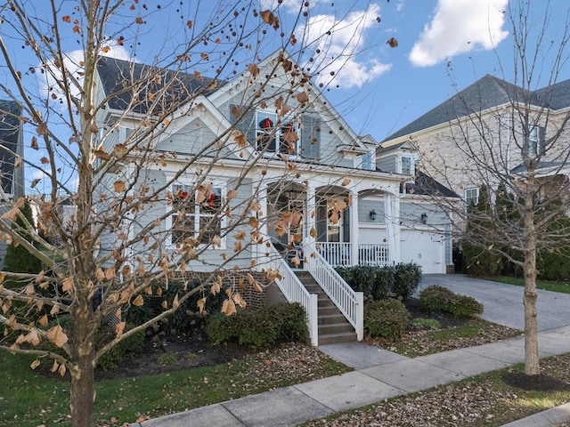 view of front facade with a porch