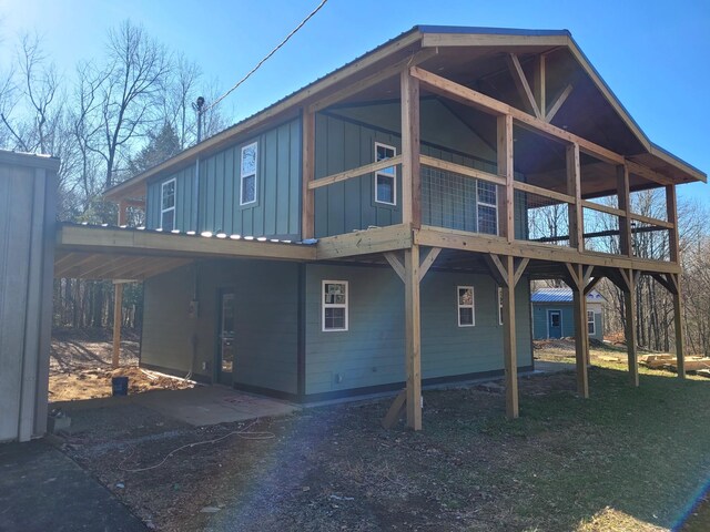 view of rear view of house