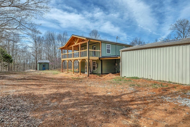 235 Union Ridge Rd, Wartrace, TN 37183 - back of house featuring an outdoor structure and a shed