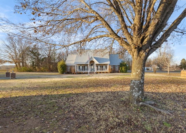 view of front facade with a porch