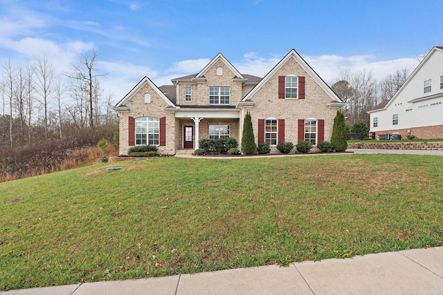 view of front of house with a front yard