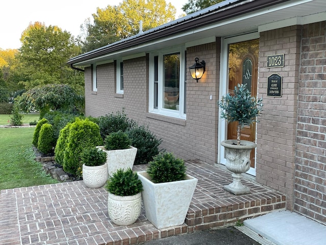 view of property entrance